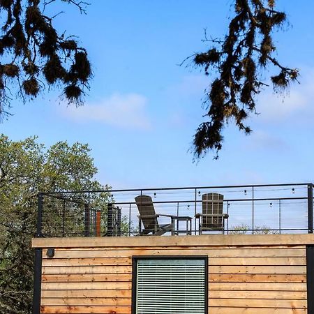 New The Sunset Luxury Container Home Fredericksburg Exterior photo